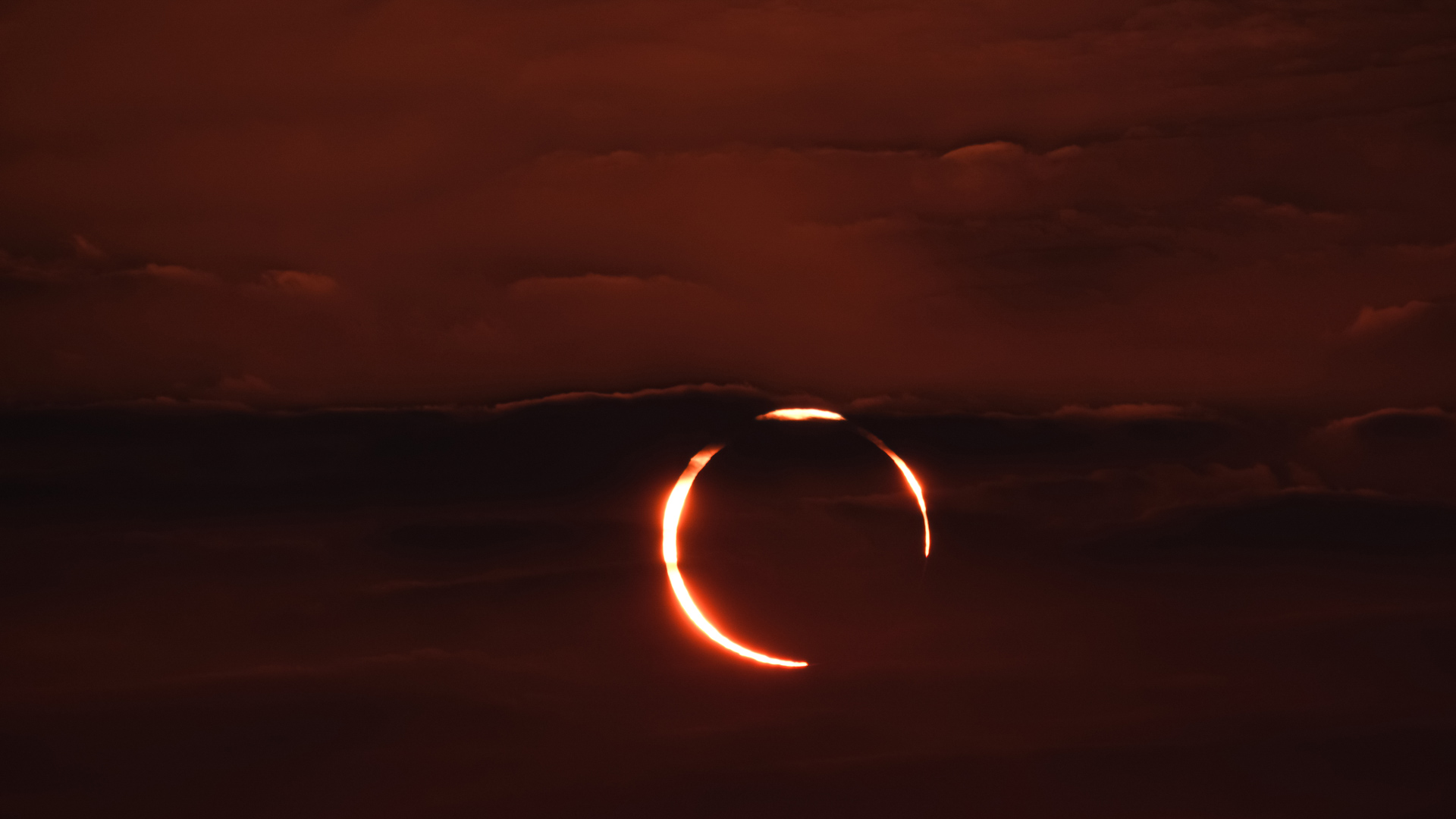 'Ring of fire' annular solar eclipse