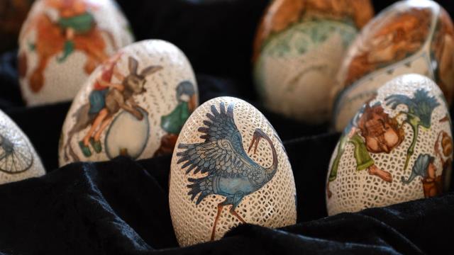 Easter eggs painted by Tünde Csuhaj